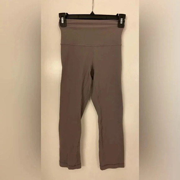 Lululemon Align Crop Gray Size 2 - Picture 2 of 4